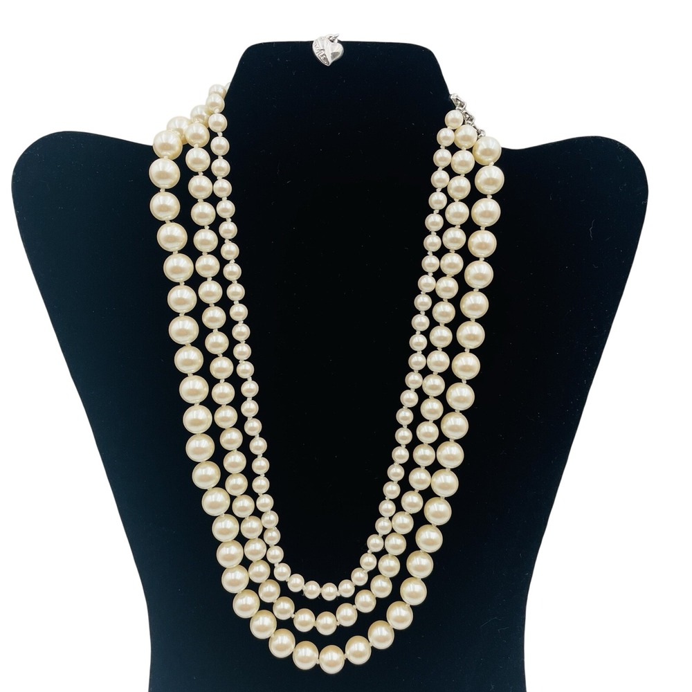 Carol Lee Triple Strand Faux Pearl Necklace‎ Ivory Silver Tone Heart Charm 16in